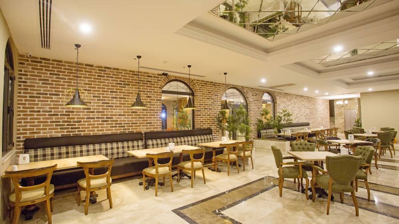 Aktug Elegance Hotel