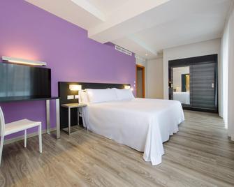 Sercotel Córdoba Medina Azahara - Córdoba - Habitación