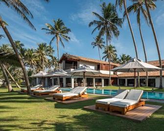 Villa Thamburu, Bentota - Bentota - Pool