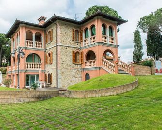 San Bartolomeo Lt - Castel Rigone - Gebäude