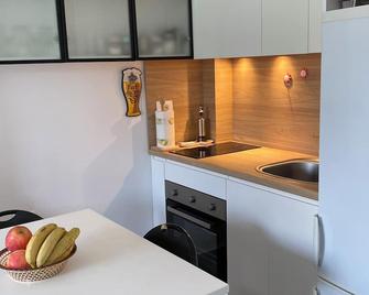 Cosy Apartment to fully enjoy your vacation in Lalzi Bay, Durrës, Albania - Hamallaj - Kitchen