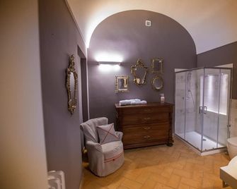 Giardini 82 B&B - Gravina in Puglia - Bathroom