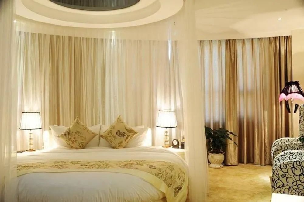 Xingang Holiday Hotel(Xinzheng International Airport Shop) - ז'נגז'ו