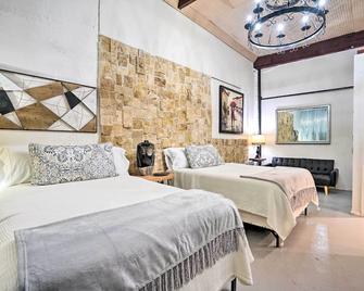 Laredo Vacation Rental - Minutes From Attractions! - Laredo - Bedroom