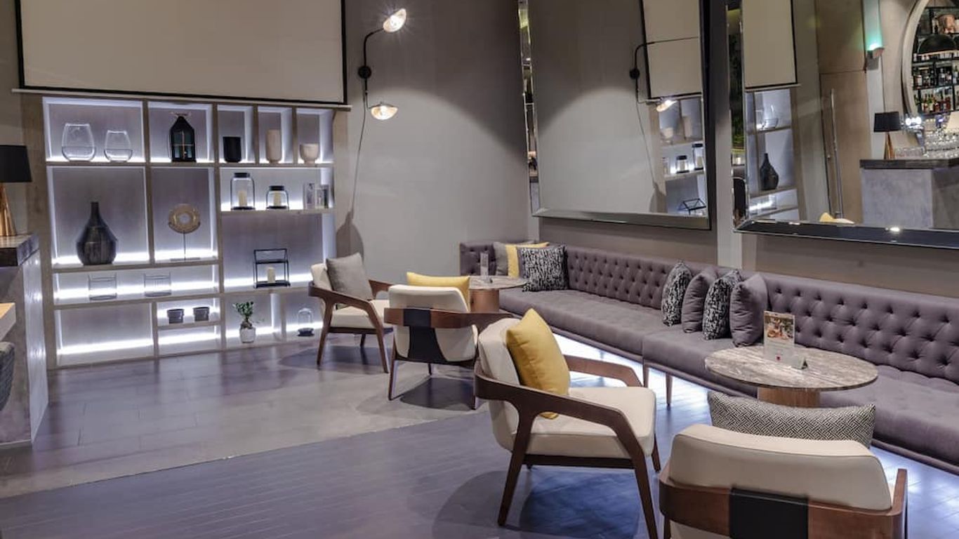 Centro Capital Centre