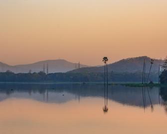 Hotel Grandeur-Near Mumbai International Airport - Mumbai