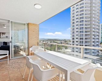 Wyuna Ocean Views in Burleigh - Burleigh Heads - Balkon