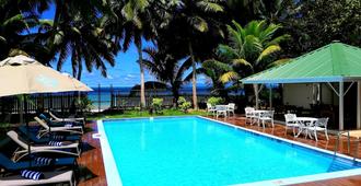Le Relax Beach Resort - Grand'Anse Praslin - Zwembad