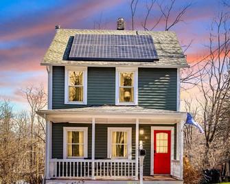 Cozy Easy Access to the Best of the Hudson Valley - Cornwall - Edificio