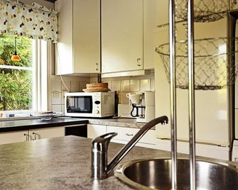 8 Person Holiday Home In Gränna-By Traum - Gränna - Küche