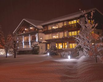 Hotel Garni Schellenberg - Oberstdorf - Rakennus