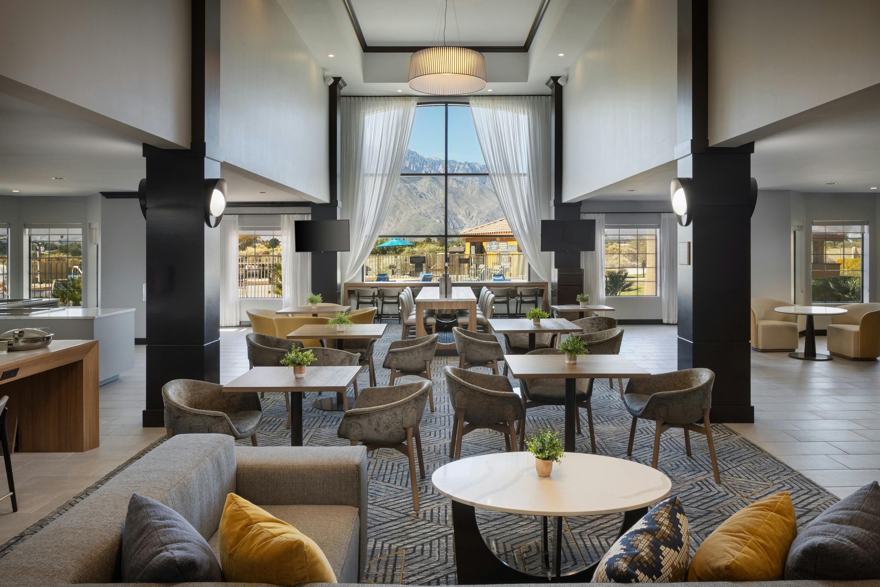 Homewood Suites by Hilton Cathedral City Palm Springs - Cathedral City - Lobby