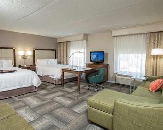 Hampton Inn & Suites Cincinnati-Union Centre - West Chester - Bedroom