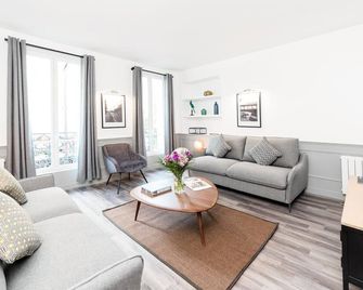 Livinparis - Luxury 3 & 4 Bedrooms Montmartre I - 巴黎 - 客廳