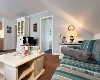 Tessa im Haus Käpt'n Andresen - Sylt - Sala de estar