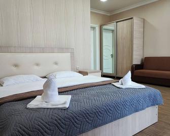 Hotel Botanica - Chakvi - Bedroom