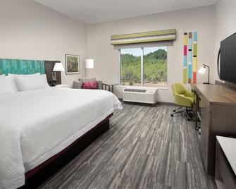 Hampton Inn and Suites Lexington Columbia - Lexington - Bedroom
