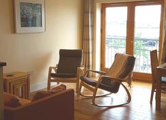 Modern Condo in the Heart of Wexford - Wexford - Wohnzimmer