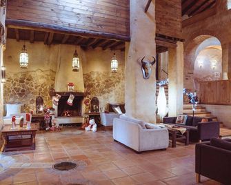 Molinos de Fuenteheridos - Fuenteheridos - Vestíbul