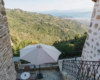 Archontiko Anemos - Makrinitsa - Balkon