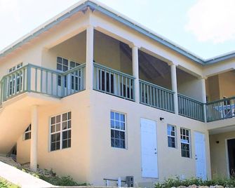 Escape the cold during the holidays. A Tropical Getaway! - St. John's - Building