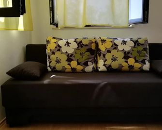 Dean - 센지 - 거실