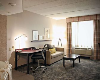 Country Inn & Suites by Radisson, Frackville, PA - Pottsville - Huiskamer