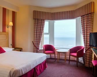 Claremont Hotel - Blackpool - Bedroom