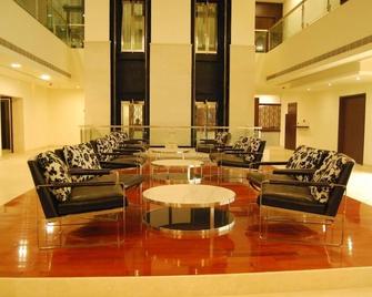Royal Park - Kakinada - Lobby