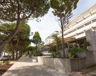 Hotel Ambra - Lignano Sabbiadoro - Outdoors view