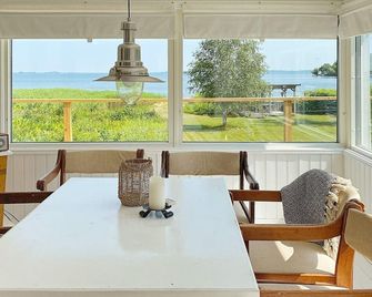 6 Person Holiday Home In Odensbacken-By Traum - Örebro - Spisesal