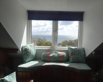 Claremont House - Saundersfoot - Living room