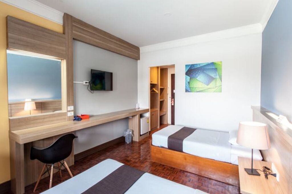 آيجا لامبانغ هوتل