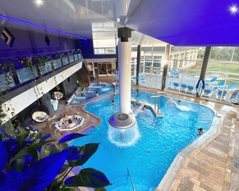 Hotel & Spa Marina D'adelphia - Aix-les-Bains - Pool