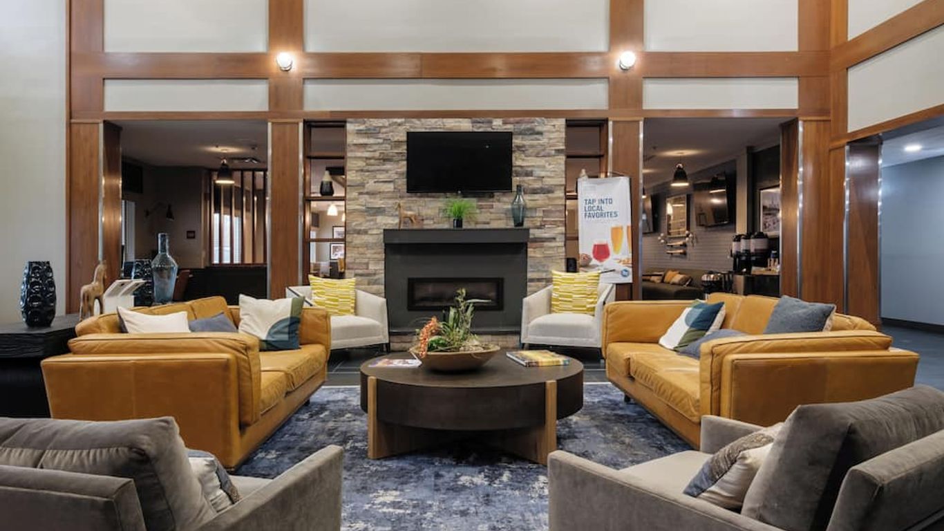 Four Points by Sheraton Louisville Airport