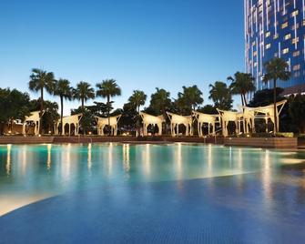 City of Dreams - The Countdown Hotel - Macau (Ma Cao) - Bể bơi