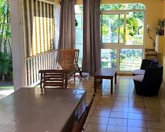 Manapescale - Saint-Joseph - Comedor