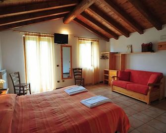 Agriturismo La Fonte Di Mariella - Gravedona