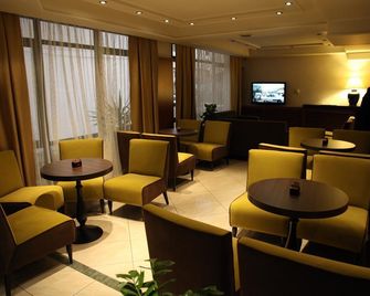 Arber Hotel - טיראנה - טרקלין