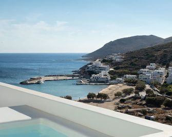 Zetine Suites Sikinos - Σίκινος - Μπαλκόνι