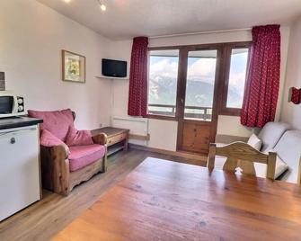 Appartement La Tania 4 pers, skis aux pieds, 2 pièces, balcon, résidence Grand Bois A - FR-1-182A-19 - Courchevel - Wohnzimmer