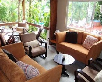 The Falls at Manuel Antonio - מנואל אנטוניו - טרקלין