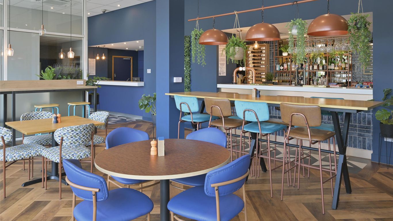 Travelodge Hatfield Central