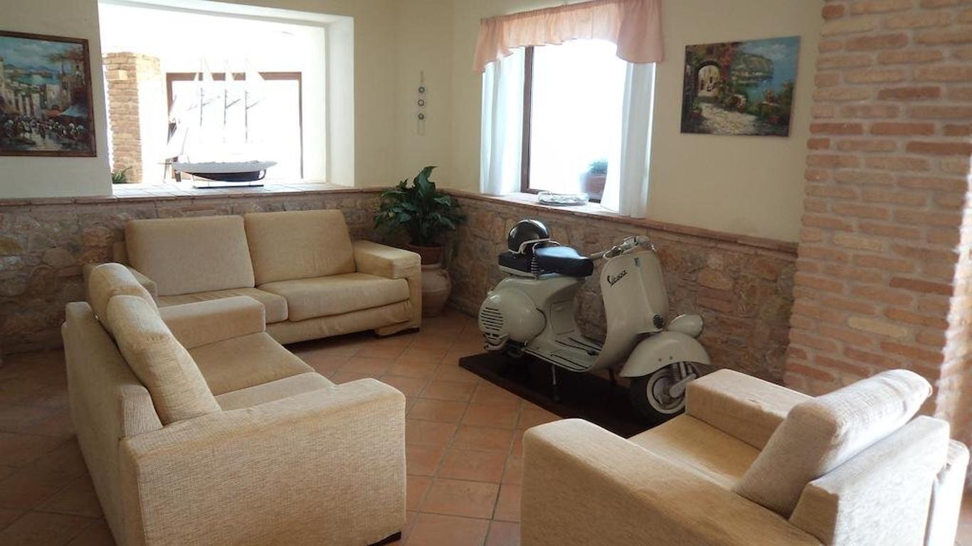 Albergo Tirreno