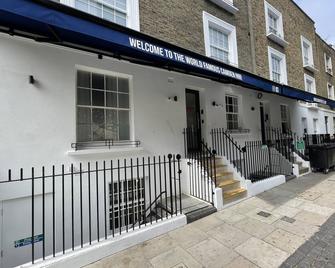 Smart Camden Inn Hostel - Londres - Edificio