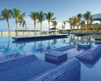 Riu Reggae - מונטגו ביי - בריכה