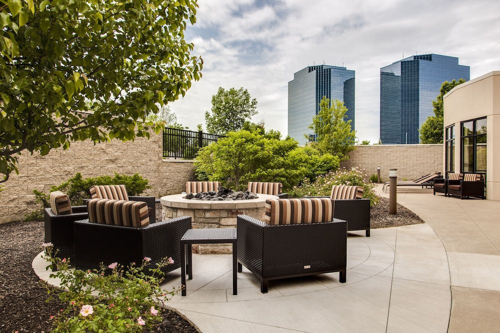 Courtyard by Marriott Chicago Schaumburg/Woodfield Mall thumbnail 3