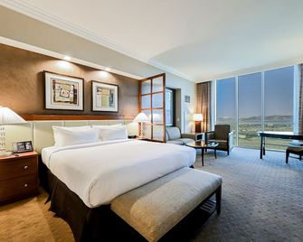 Mgm Signature 1br Condo With Strip & Pool Views - Las Vegas