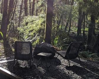 The Hideaway - Escape To Serenity - Forks - Patio
