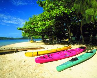 Tongan Beach Resort - Utungake - Beach